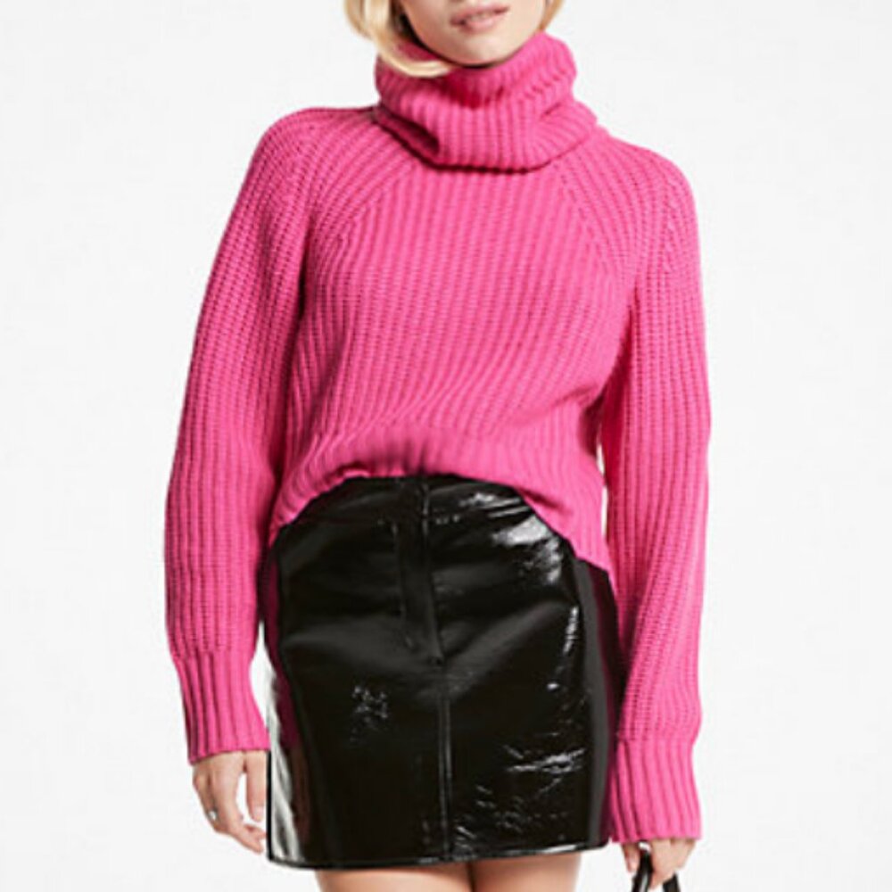 NWT Michael Kors Crinkled Faux Patent Leather Skirt